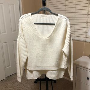 ALYTHEA White Cropped Deep V-Neck Sweater